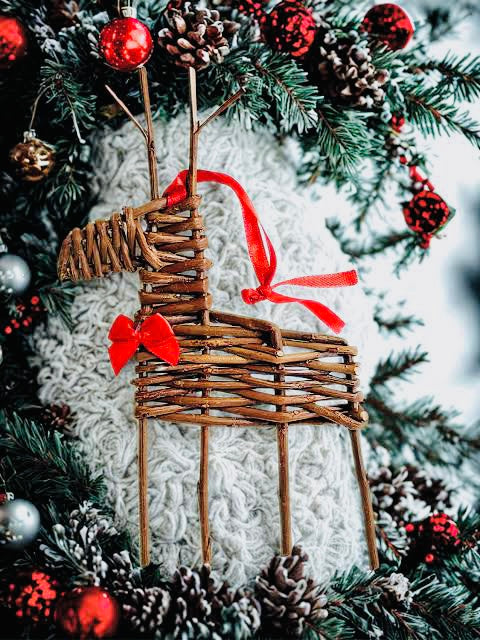 Weaving Christmas Decorations with Willow Sat 12th Dec 2026