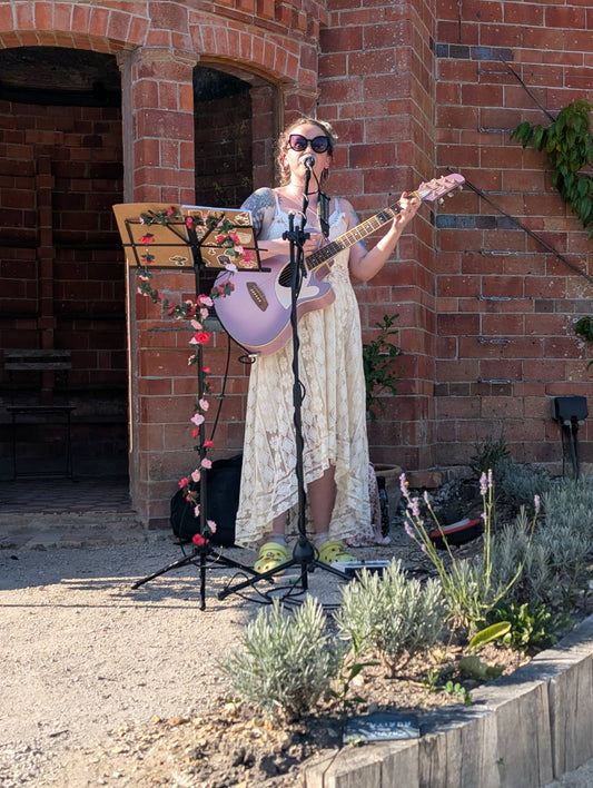 Pizza and Piddle: Secret Gig in the Garden Friday 15th August